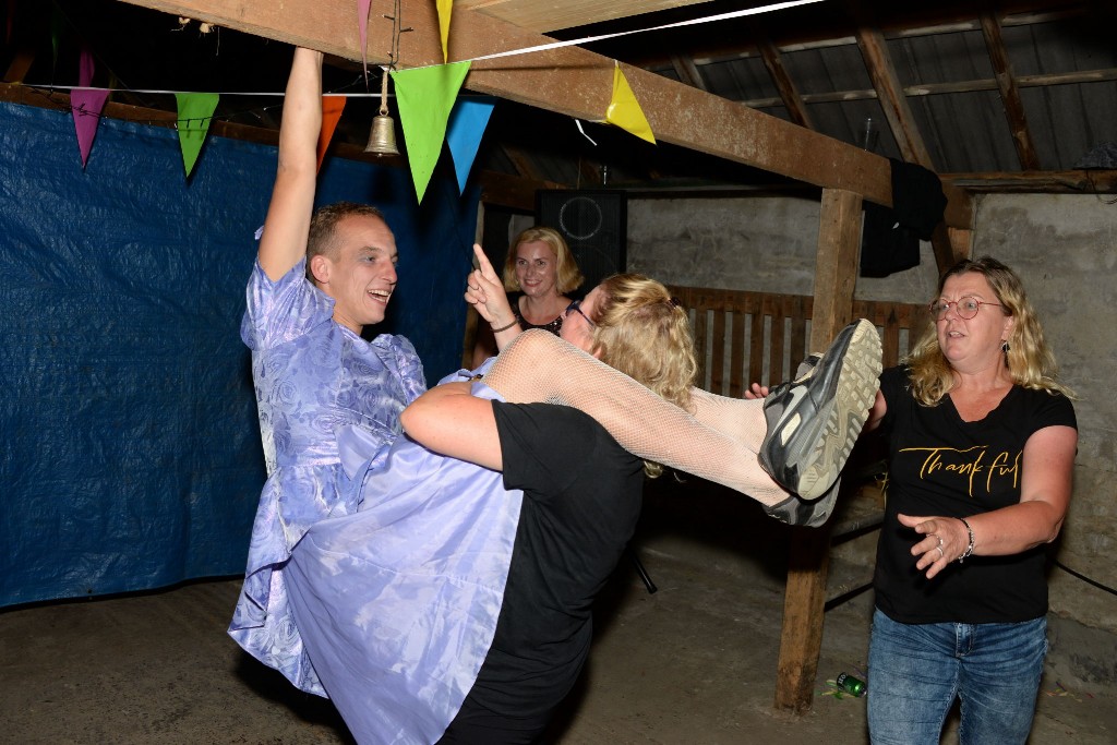 ../Images/Snikzwaag 2.1 228.jpg